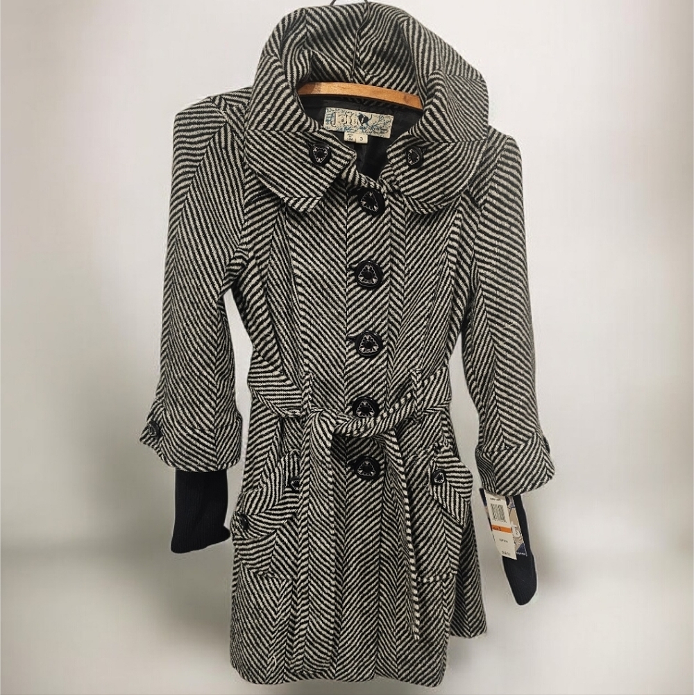 NWT Jolt Women's Black and White Chevron Trench Coat Size--Small